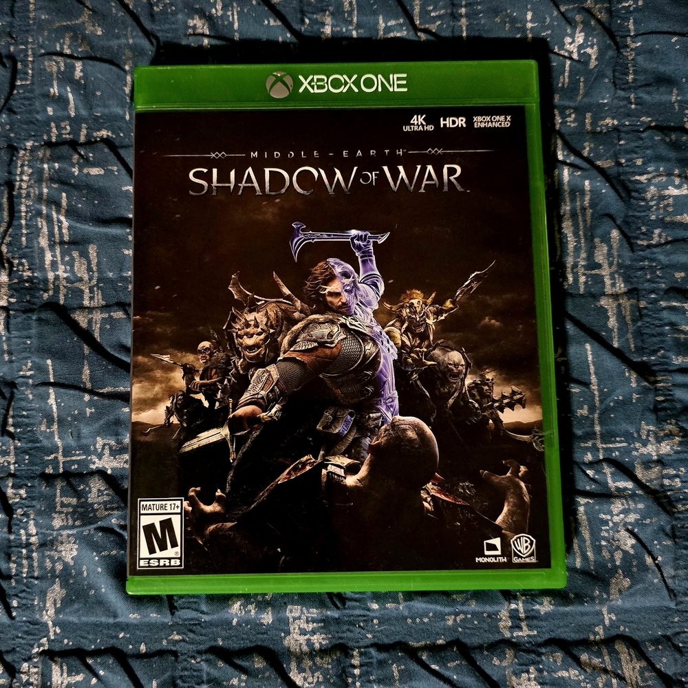 Middle-Earth: Shadow of War - Green Case
